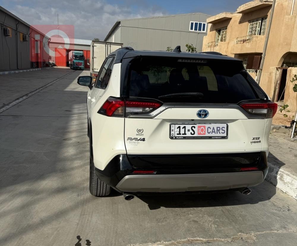 تويوتا راف 4